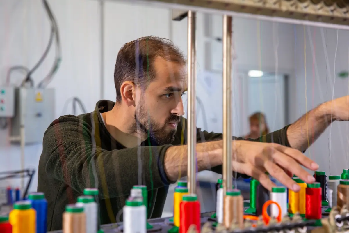 <strong>Screen & Puff Printing</strong><br>